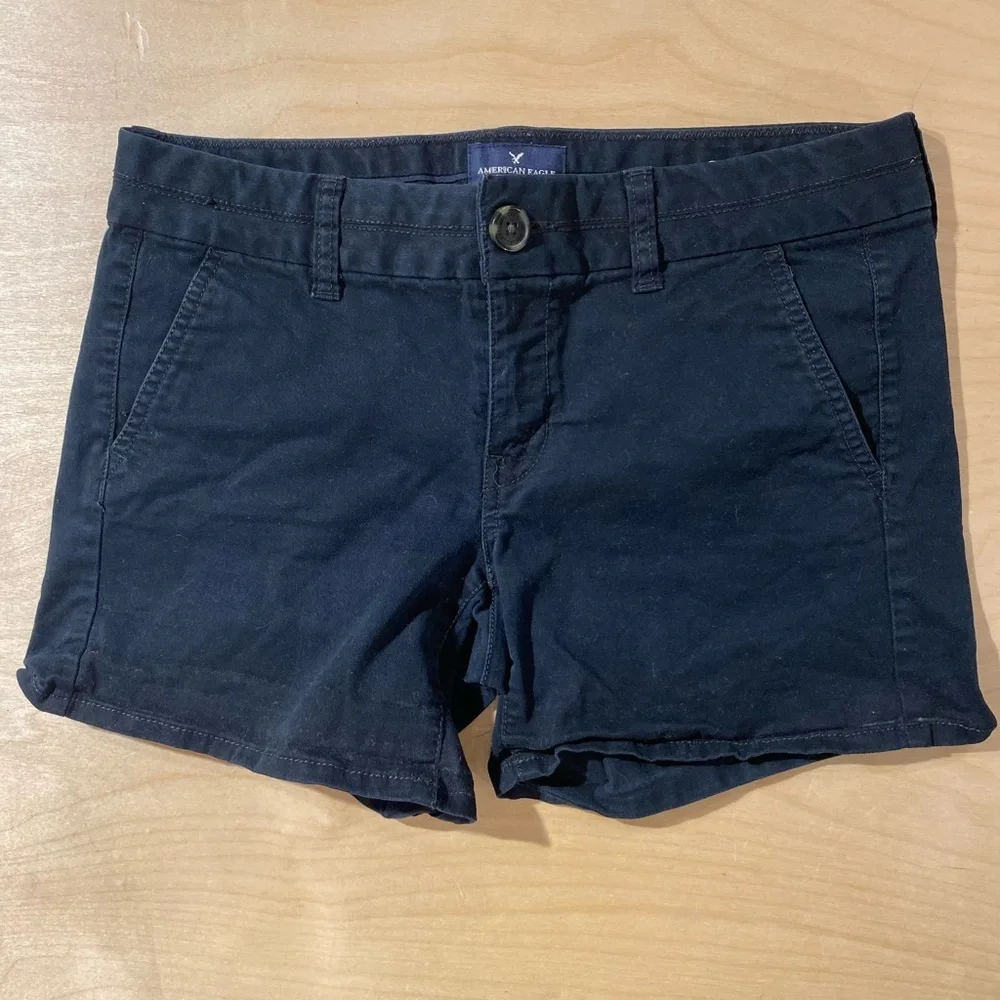 American Eagle Outfitters Black Women's Shorts 4 (OQ)